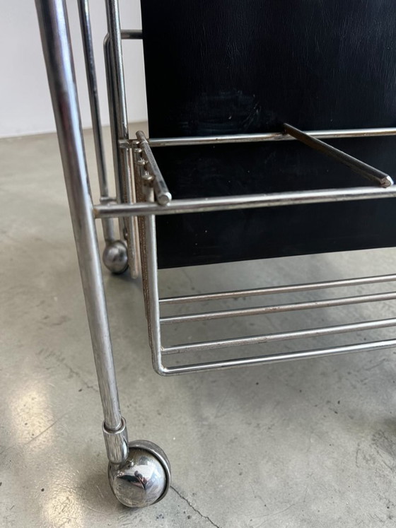 Image 1 of Vintage Zeitungswagen aus Chrom | Mid Century Beistelltisch | Deutscher Design Magazinwagen | Rollwagen | 70er Jahre