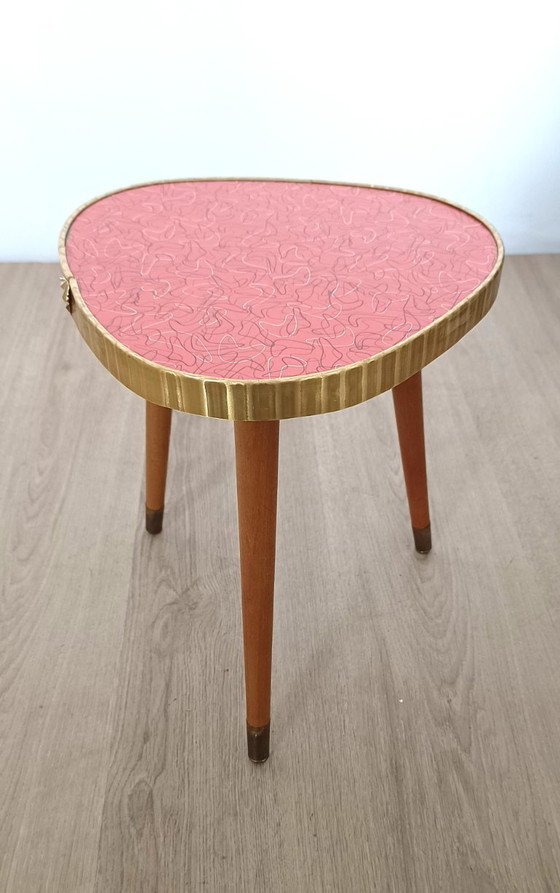 Image 1 of Separate fifties plant table