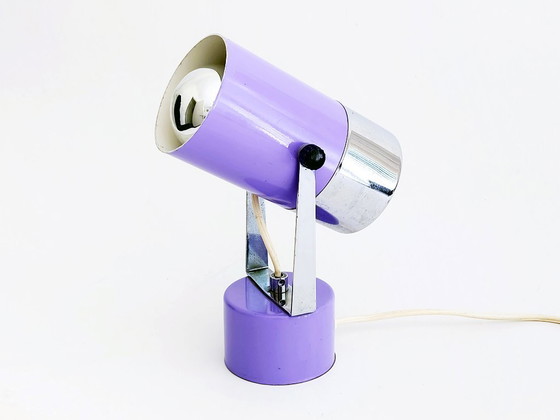 Image 1 of Ensemble de lampe de table lilas futuriste