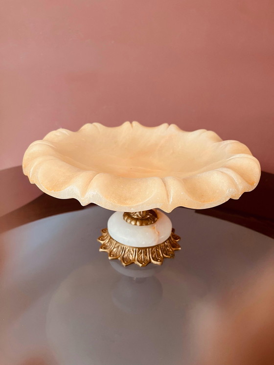 Image 1 of Cuenco de alabastro sobre base de latón - Alabastras Miquel