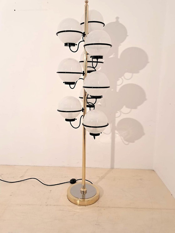 Image 1 of Gino Sarfatti-style floor lamp with 9 lights.