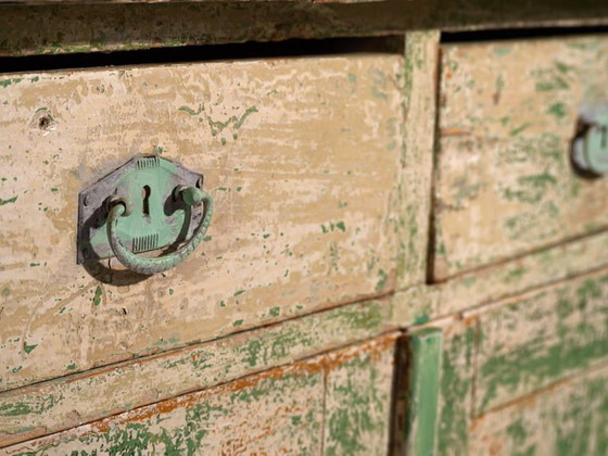 Antique green bedroom dresser (c.1920) #8 – Chest of drawers (photo 27 of 40)