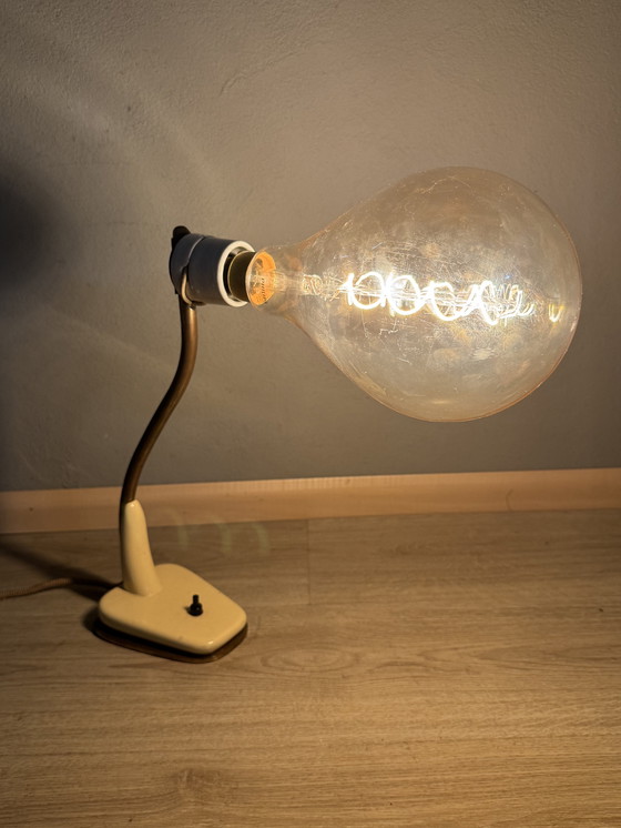 Image 1 of Vintage tafellamp met messing arm