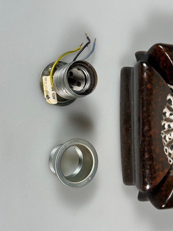 Image 1 of Wandlamp uit de jaren 60 en 70, keramiek, wandlamp uit het midden van de vorige eeuw, ruimtetijdperkontwerp