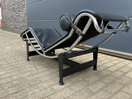 Image 1 of Cassina originale Le Corbusier Lc4 nero/cromo, come nuovo
