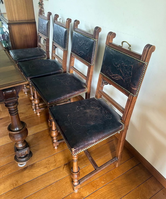 Image 1 of Walnut dining table with 8 chairs