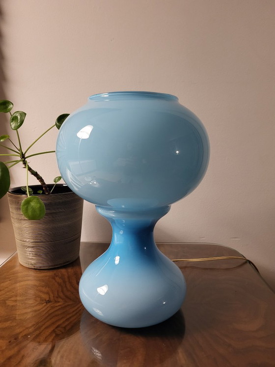 Lámpara de mesa de cristal con degradado azul, Lámparas de mesa, Vidrio, Vintage (foto 6 de 11)