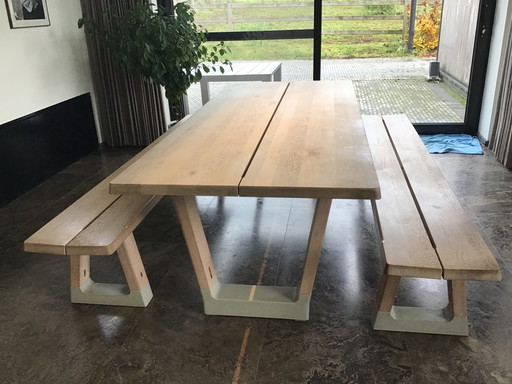 Arco Base Table With 2 Benches