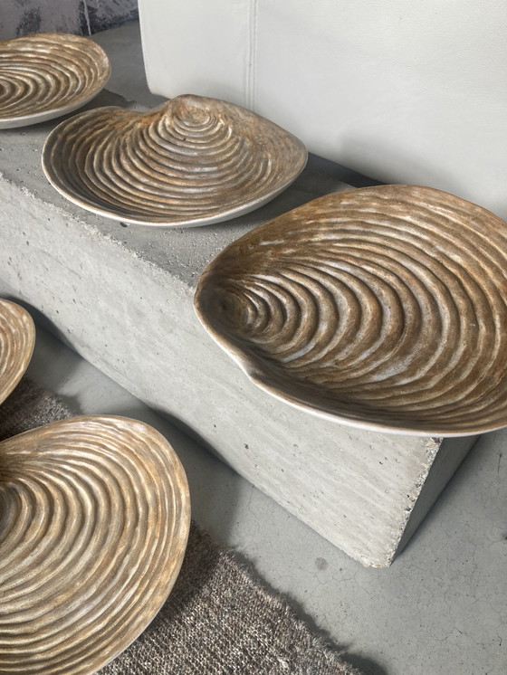 Image 1 of Guillot Schelp Borden