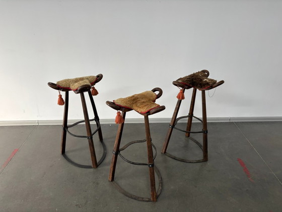 Set of 3 Vintage Brutalist Marbella Stools by Sergio Rodrigues – Barstools, Iron, Textile (photo 3 of 13)