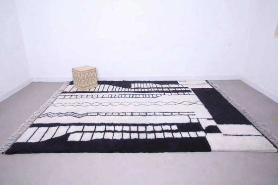 Handgefertigter traditioneller Teppich 250cm x 150cm – Teppiche & Läufer, Wool (photo 4 of 11)