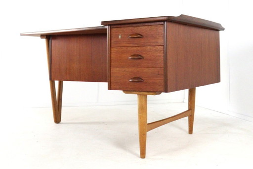 Peter Løvig Nielsen voor Hedensted Møbelfabrik boomerang bureau vintage