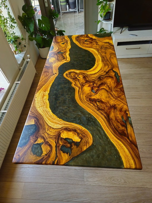 Rain tree wood epoxy river dining table grey/silver 