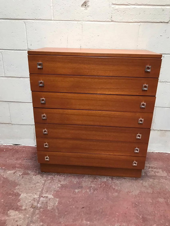 Mid-Century Teak Chest of Drawers, 1960s – Mid Century Modern (photo 3 of 7)