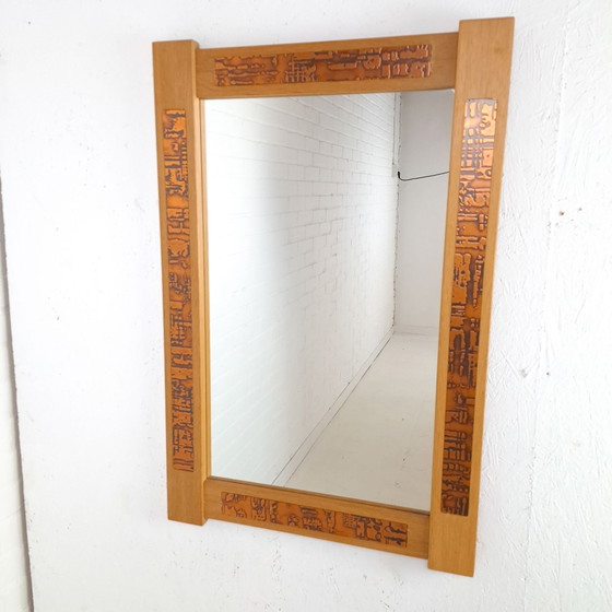 Vintage brutalist mirror wood with worked copper 1960s, Brown (photo 2 of 7)