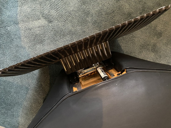 Image 1 of Artifort fauteuil ‘Wave’