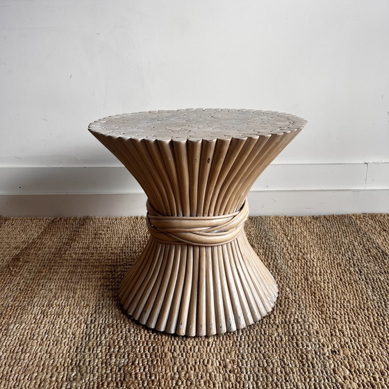 Image 1 of Mesa de centro McGuire de ratán y bambú