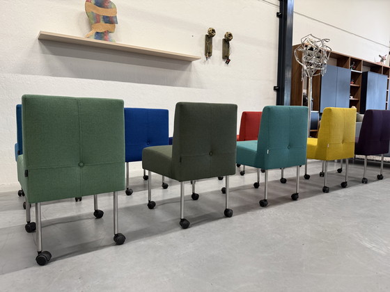 Image 1 of 10 Gelderland 7714 Button sedie su ruote Sedia di design in tessuto