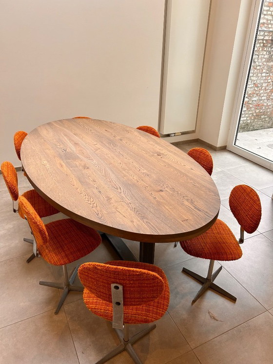 Image 1 of 8 eetkamerstoelen in vintage stijl