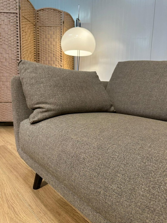 Image 1 of ZGAN Design on Stock Byen 5-Zits Taupe – NP: €6.500
