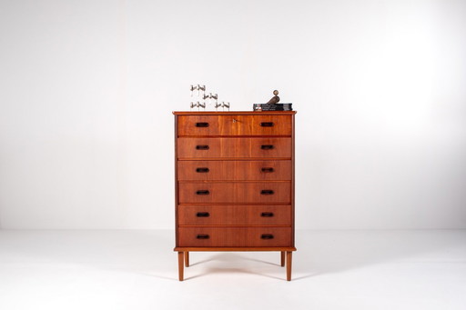 Cómoda de teca de mediados de siglo, moderna y escandinava, década de 1960