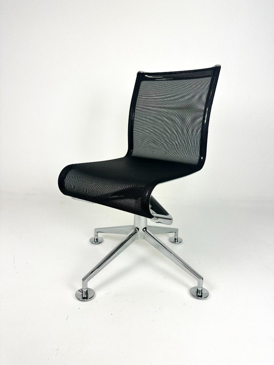 Design bureaustoel Alias Meetingframe, Draaistoelen, Aluminium, Zwart (foto 8 van 12)