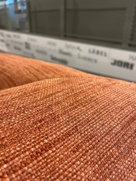 Image 1 of Moby Dick Rojo