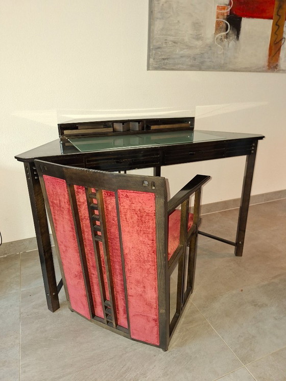 Image 1 of Escritorio y sillón Galaxy de Giorgetti - Umberto Asnago