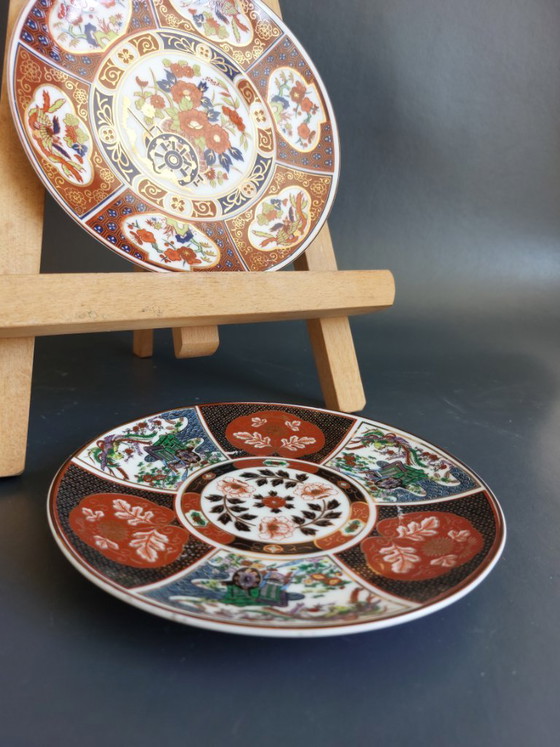 Image 1 of Vintage Hand-Painted Imari Wall Plates with Floral & Bird Motifs - Set of 2
