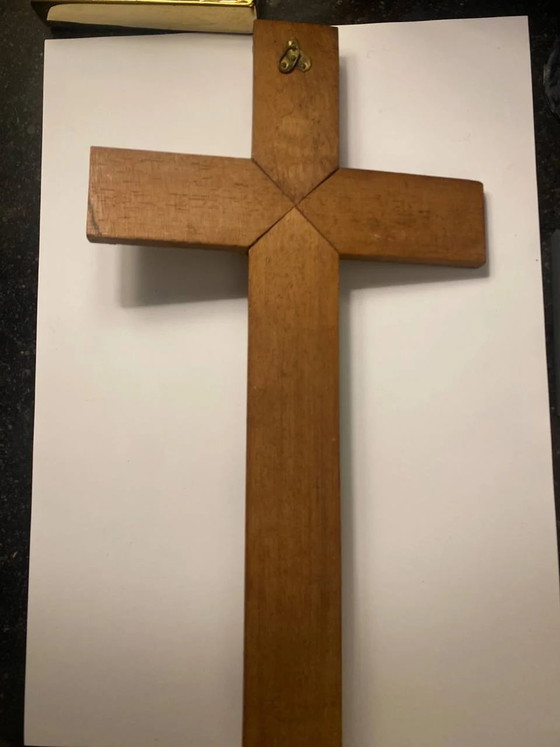 Wandkreuz aus Eichenholz – Vergoldeter Messing-Christus – INRI-Kartusche – Frankreich 1920er-1950er Jahre (photo 5 of 6)