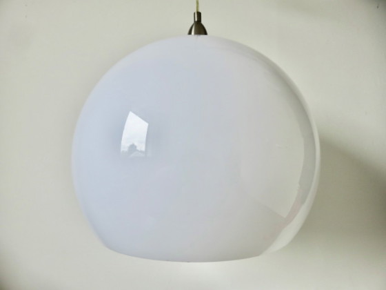 Sospensione sferica di grandi dimensioni realizzata in perspex o policarbonato – Lampade a sospensione (photo 4 of 8)