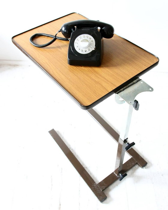 Mid-Century Extendable Office Desk in Metal, 1960s – Mid Century Modern (photo 4 of 7)