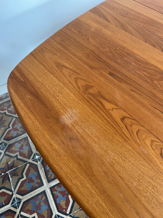 Image 1 of Danish dining table – Dyrlund