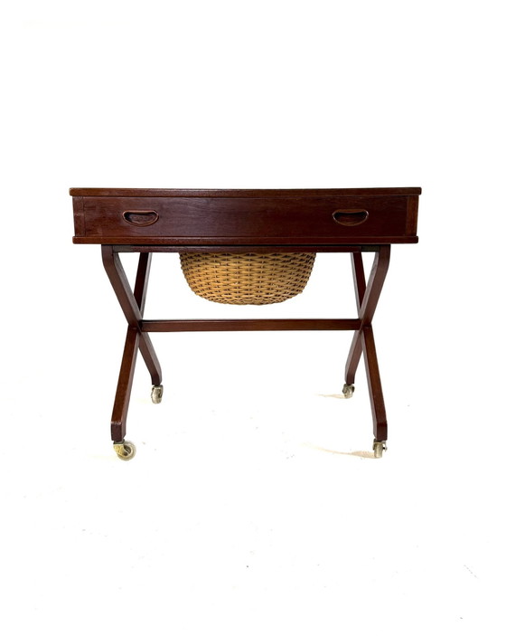 Image 1 of Vintage Deense teakhouten naaitafel, jaren ‘60