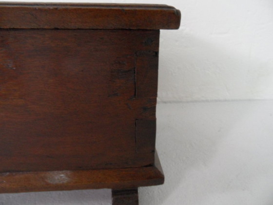 Image 1 of Caja de documentos antiguos