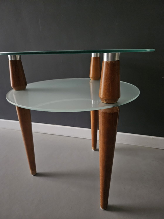 Image 1 of Table d'appoint trépied en verre style futuriste années 1970