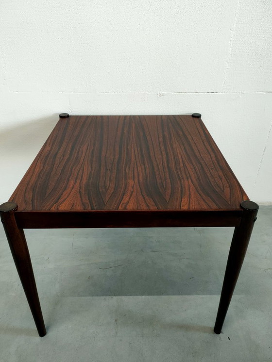 Image 1 of Tavolini laterali vintage in palissandro scandinavo/danese, tavolino portavaso, tavolino da caffè (impilabile)