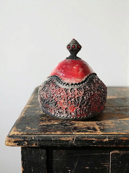 Vintage 2000s handcrafted raku jewelry box in red and grey