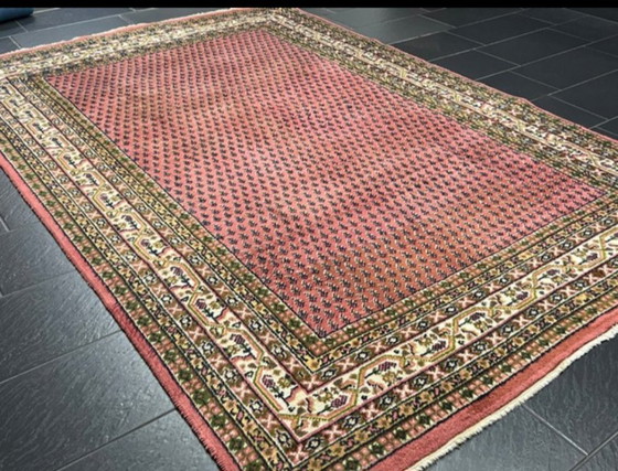 Image 1 of Preciosa alfombra oriental anudada a mano – Sarough Mir (Rosa Antigua / Paisley)