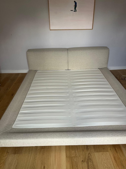 Living Divani Bed – tweepersoonsbedden, Textile, Wood (photo 2 of 5)