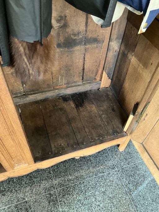 mobile antico in vendita