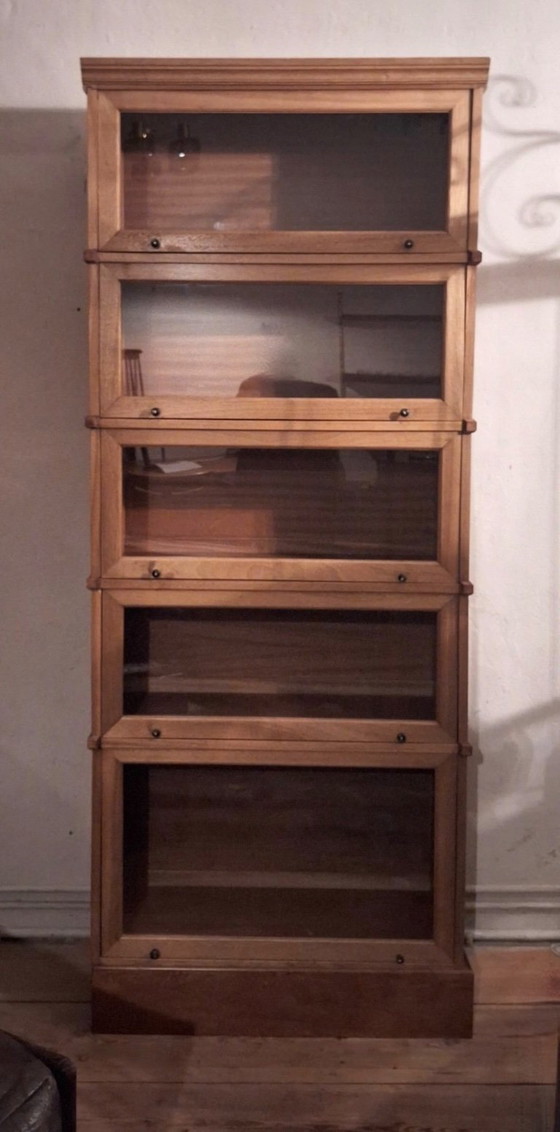 Image 1 of Globe-Wernicke Stapelbarer „Anwaltsbücherschrank“, USA 1920