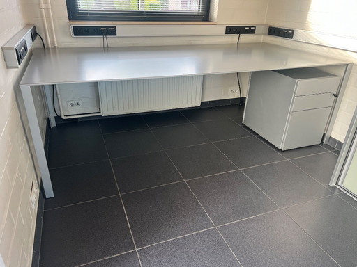 Tafel Molteni Jean Nouvell Less 