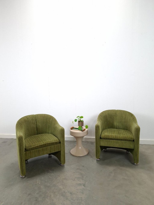 Set groene cocktail stoelen met chromen wielen