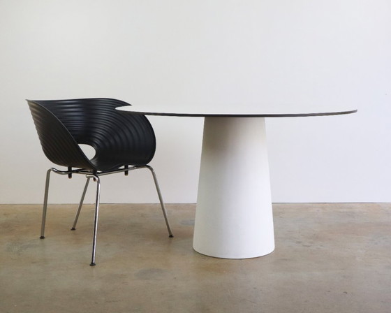 Image 1 of Mesa redonda de contenedores Moooi de Marcel Wanders
