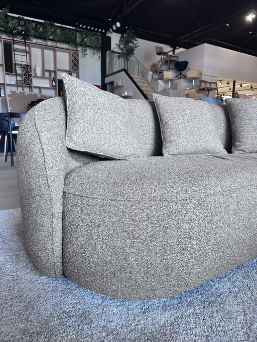 Sofá marrón de 3 plazas