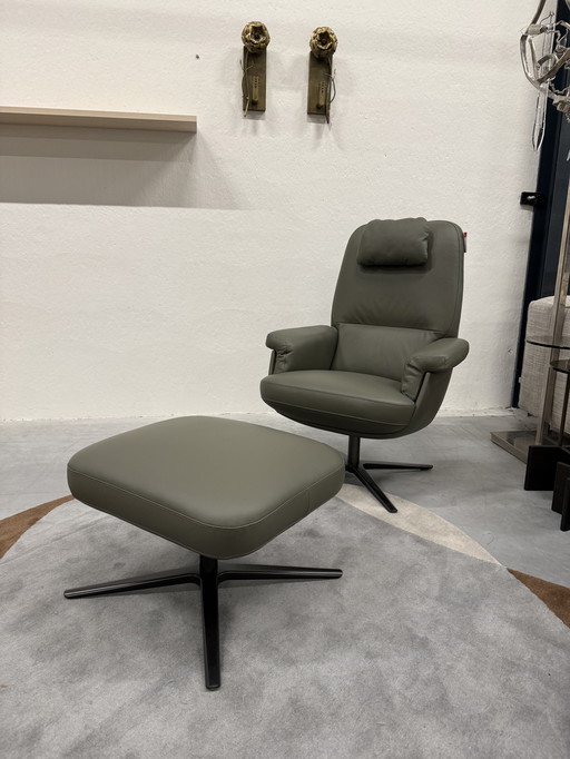 Leolux Evidence Entro Relaxfauteuil Met Poef Groen Leer