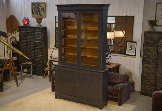 Grand buffet à deux corps noirs du 19ème siècle. – Vitrines, Bois, Vintage (photo 13 of 13)