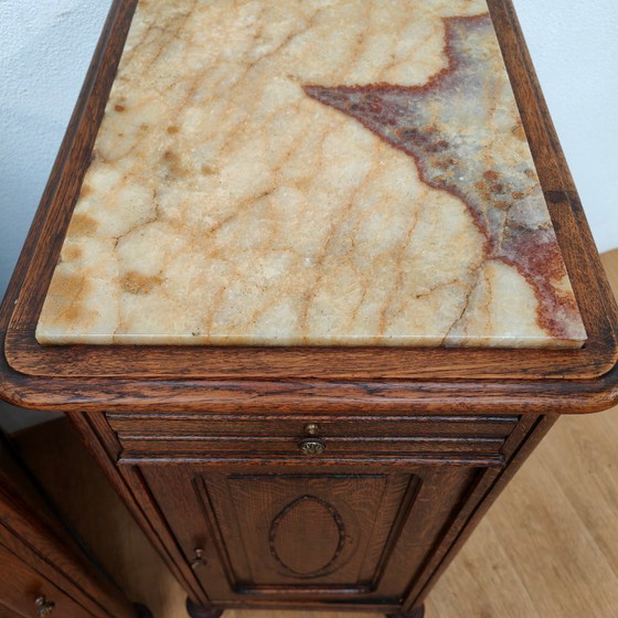 Image 1 of Set di comodini antichi vintage con piano in marmo