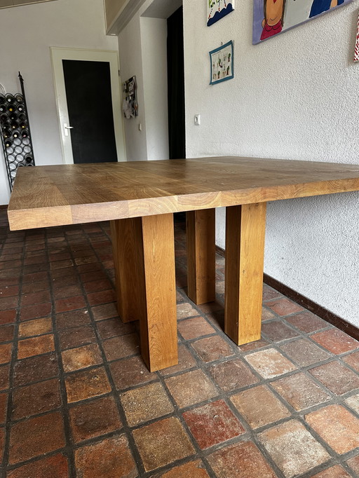 Dining room table